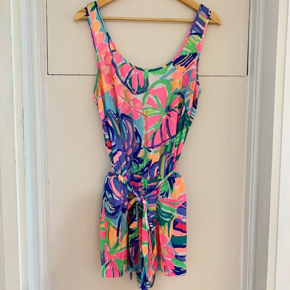 Lilly Pulitzer Pants - Lilly Pulitzer Romper, Size Medium